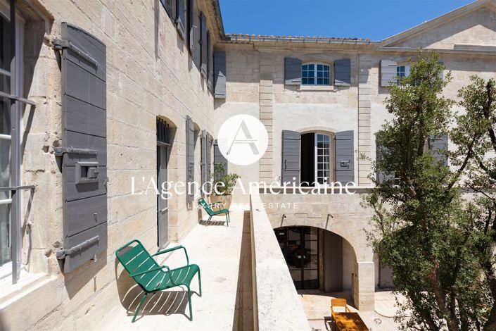 Image No.4-11 Bed Property for sale