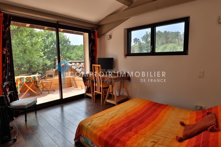 Image No.13-3 Bed House for sale