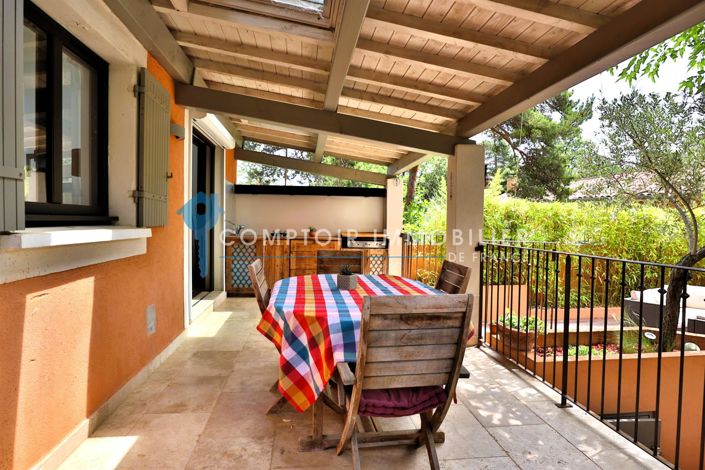 Image No.28-3 Bed House for sale