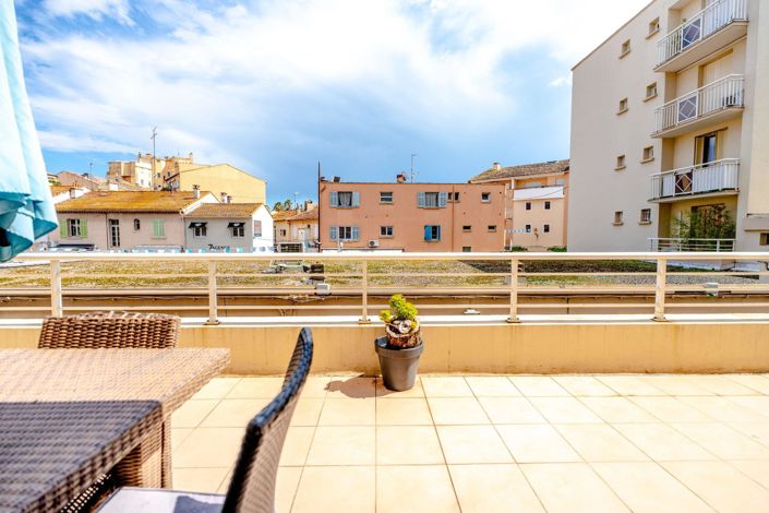 Image No.1-3 Bed Apartment for sale