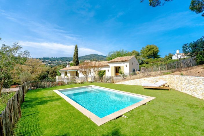 Image No.1-4 Bed House for sale