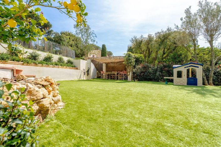 Image No.11-4 Bed House for sale