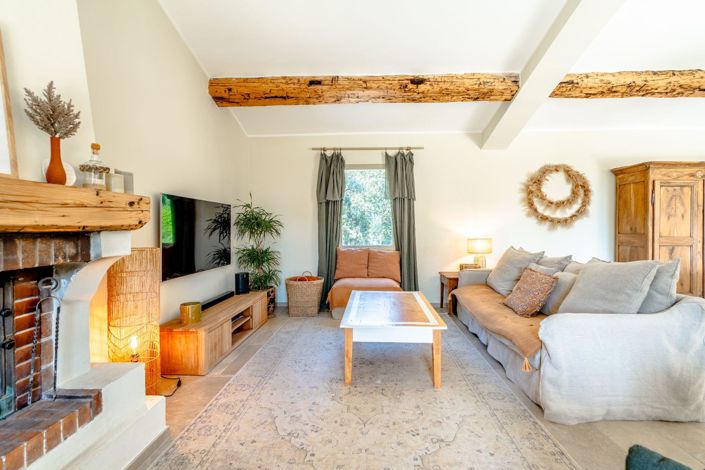 Image No.2-4 Bed House for sale