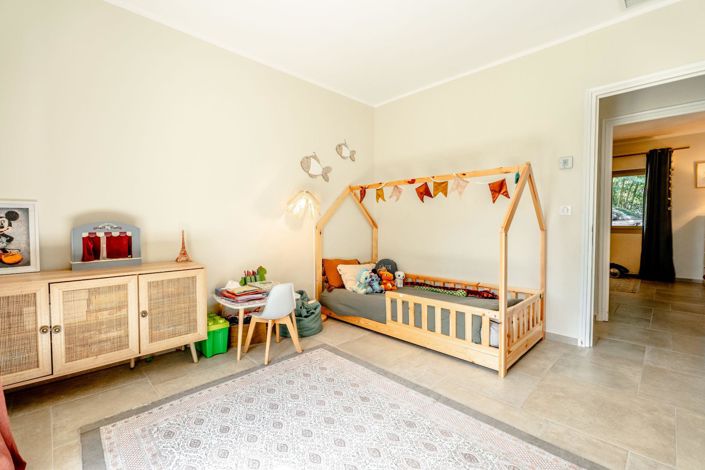 Image No.9-4 Bed House for sale