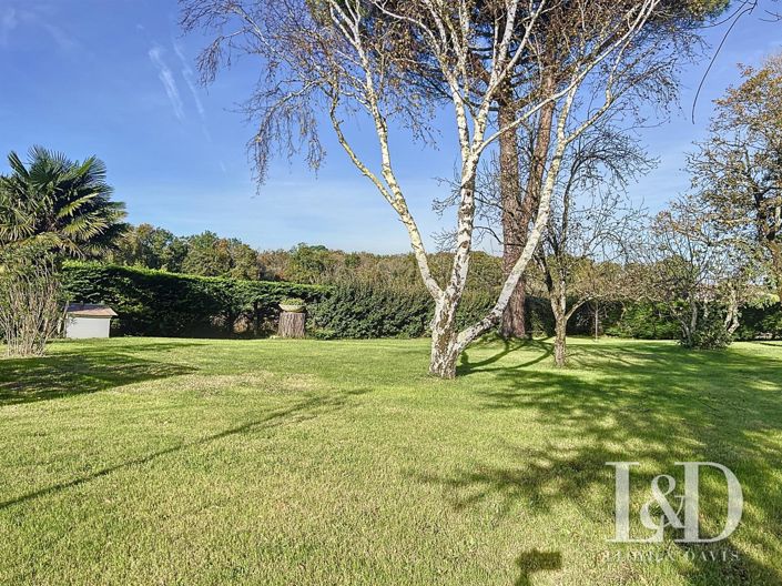 Image No.2-4 Bed House for sale