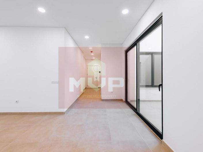 Image No.17-2 Bed Apartment for sale