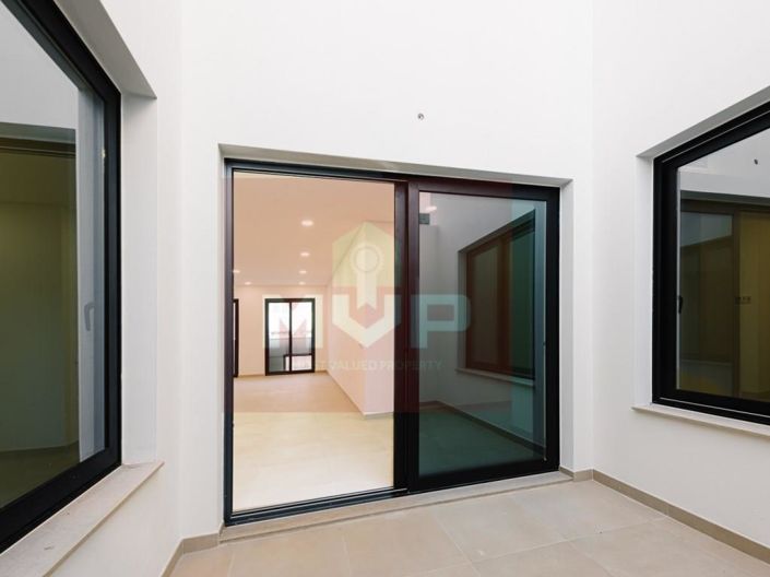 Image No.30-2 Bed Apartment for sale