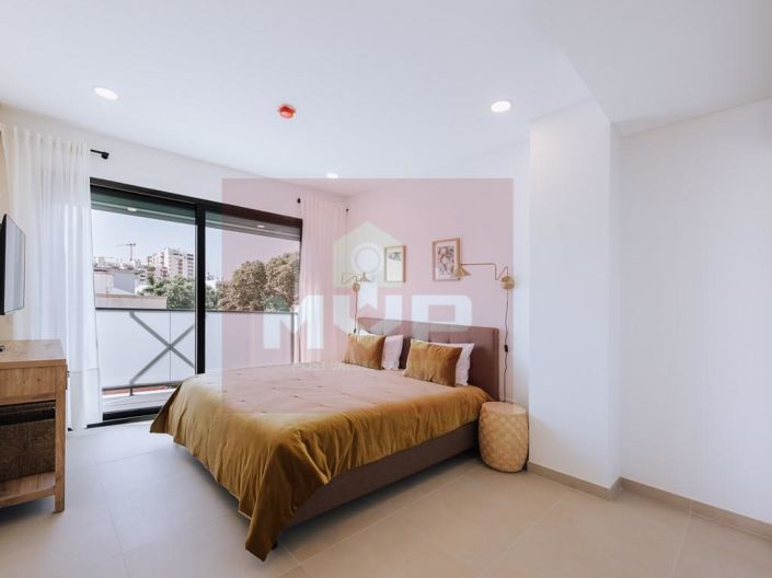 Image No.34-2 Bed Apartment for sale