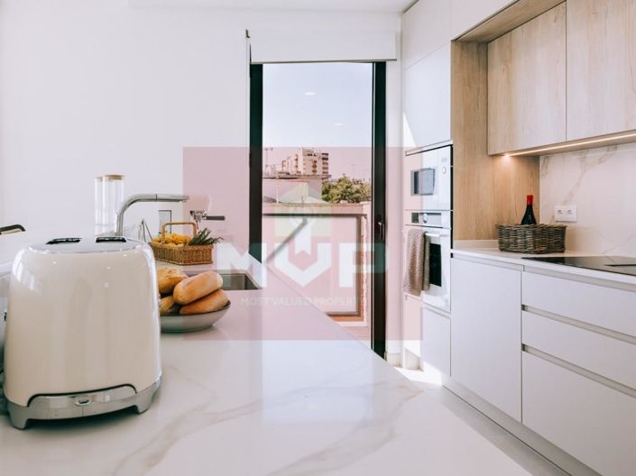 Image No.40-2 Bed Apartment for sale