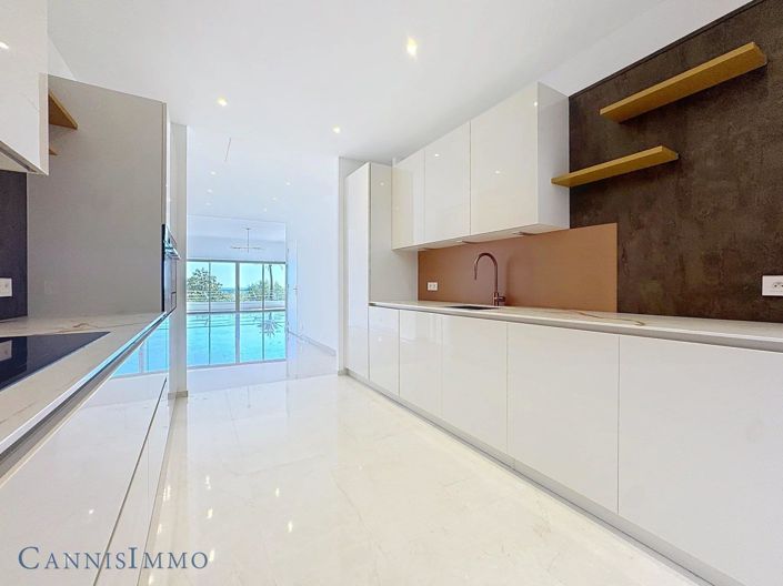 Image No.7-Appartement de 3 chambres à vendre à Cannes