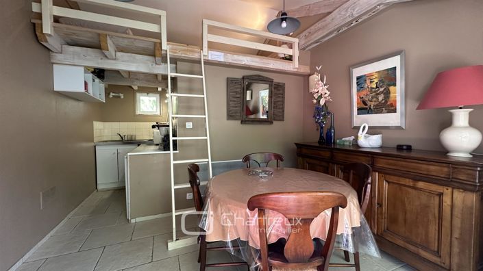 Image No.19-5 Bed House for sale