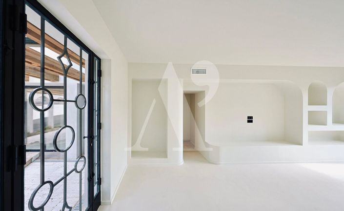 Image No.11-4 Bed House for sale