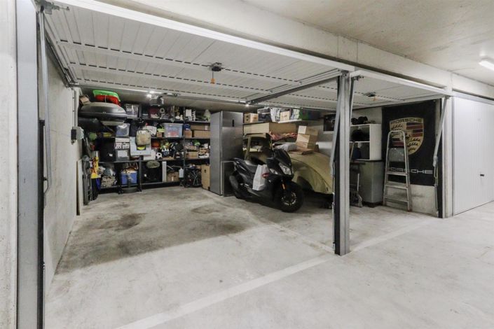 Image No.13-2 Bed House for sale