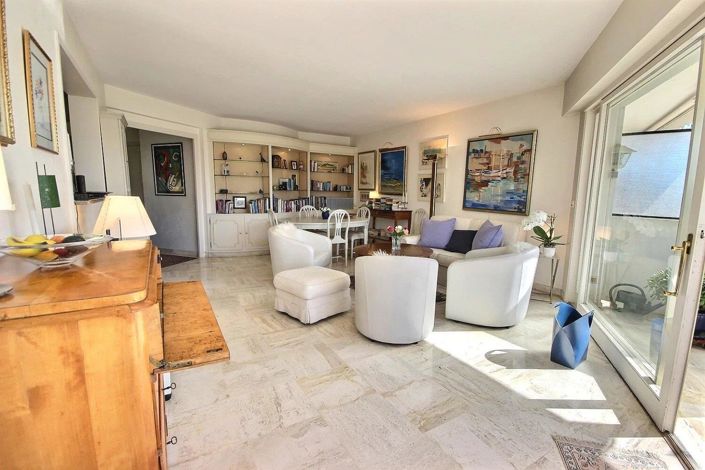 Image No.13-2 Bed Apartment for sale