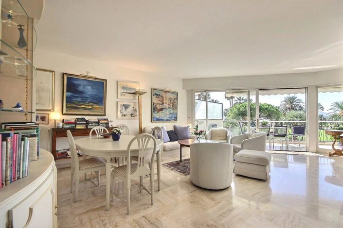 Image No.5-2 Bed Apartment for sale