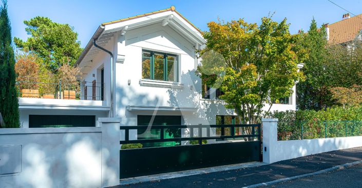 Image No.2-3 Bed Property for sale