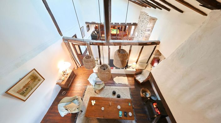 Image No.1-5 Bed House for sale