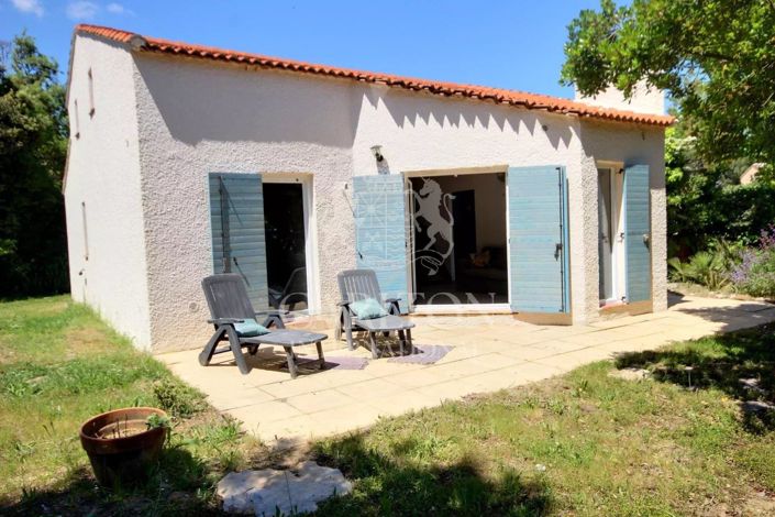 Image No.2-4 Bed House for sale