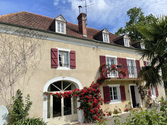 Image No.2-5 Bed House for sale