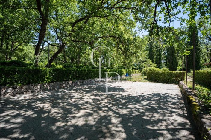 Image No.22-8 Bed House for sale