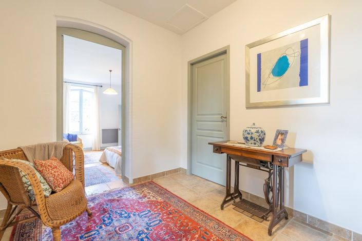 Image No.29-4 Bed House for sale