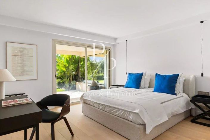 Image No.13-4 Bed House for sale