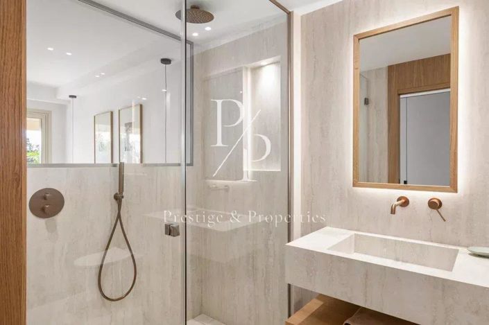 Image No.14-Maison de 4 chambres à vendre à Cannes