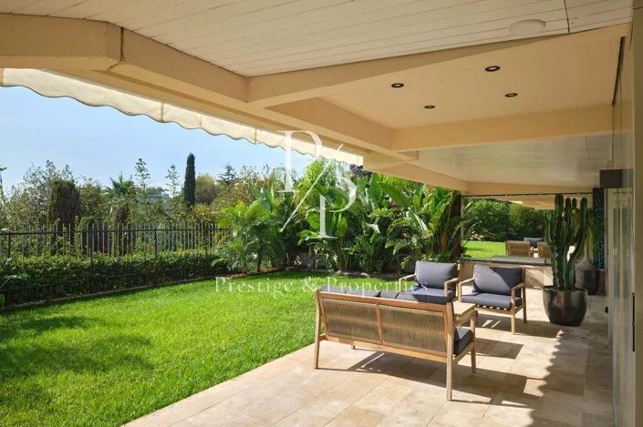 Image No.17-4 Bed House for sale