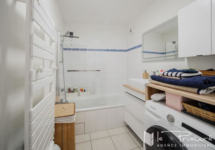 Image No.10-2 Bed Apartment for sale