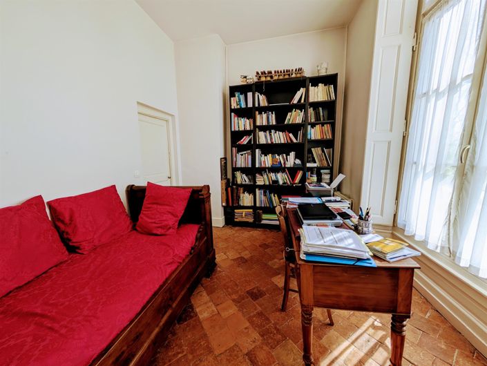 Image No.13-3 Bed Apartment for sale