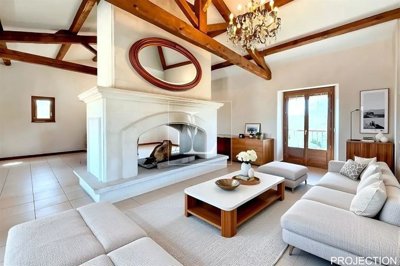 6 Bed House for sale