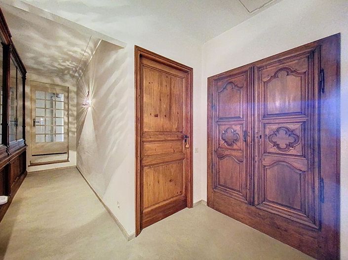 Image No.15-8 Bed House for sale