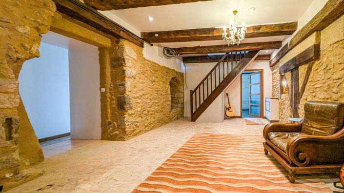 Image No.16-6 Bed House for sale