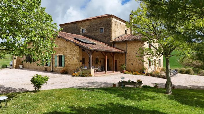 Image No.2-6 Bed House for sale