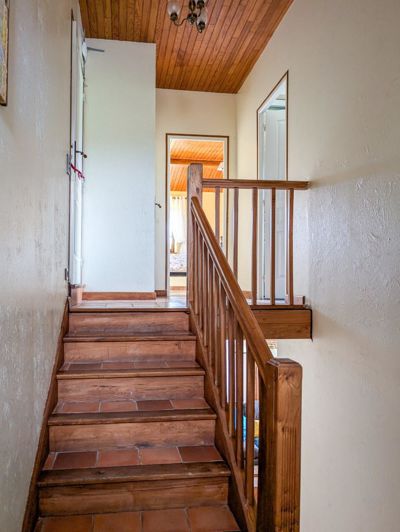 Image No.23-6 Bed House for sale