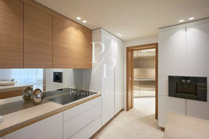 Image No.15-5 Bed House for sale