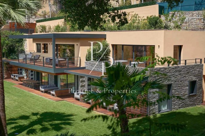 Image No.2-5 Bed House for sale