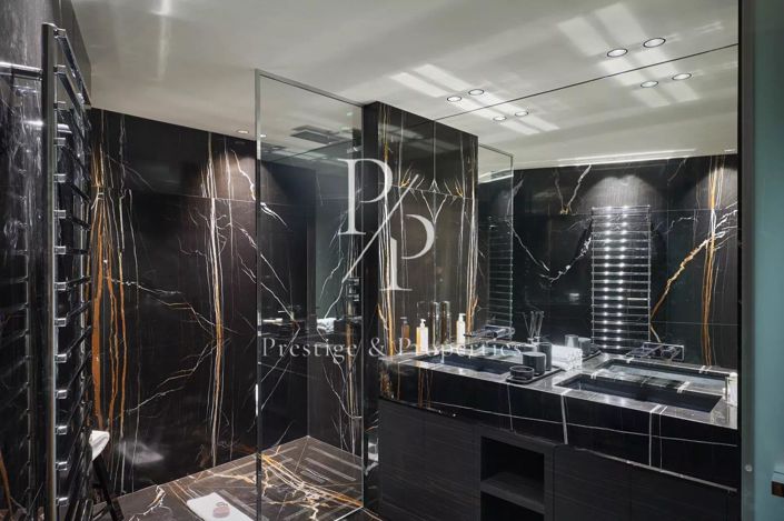 Image No.46-5 Bed House for sale