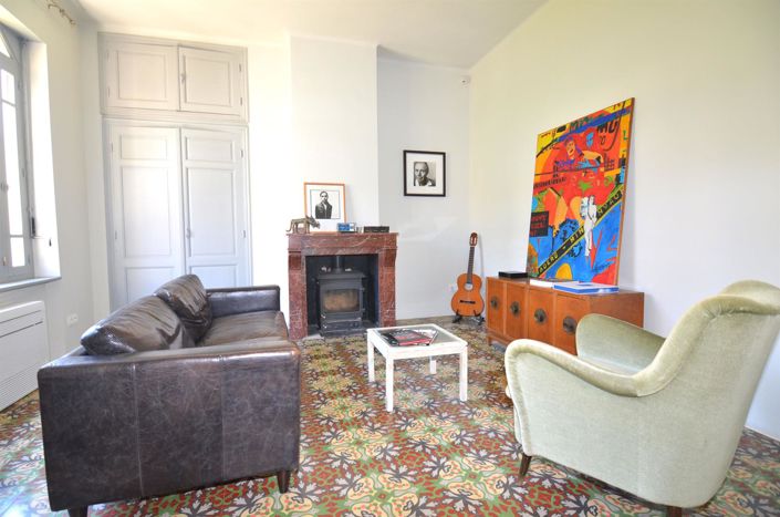 Image No.2-4 Bed House for sale