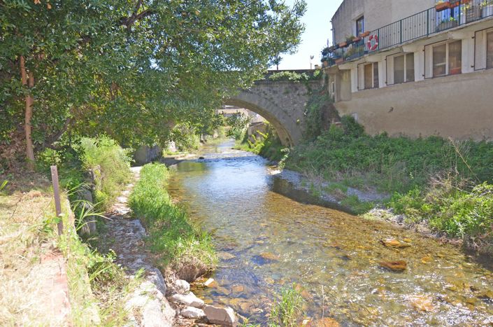 Image No.4-Maison de 4 chambres à vendre à Caunes-Minervois