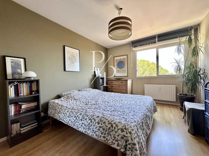 Image No.5-3 Bed Apartment for sale