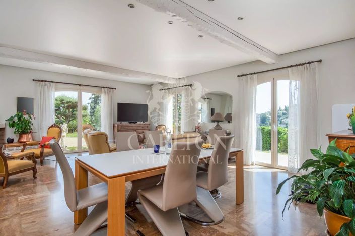 Image No.7-3 Bed House for sale