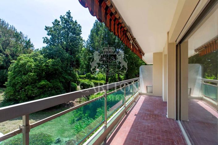 Image No.10-3 Bed Apartment for sale