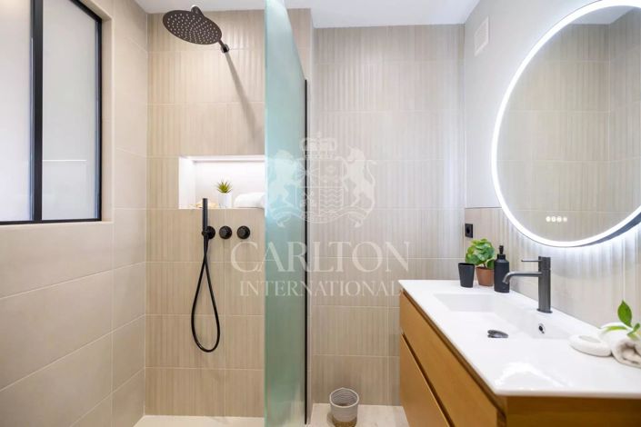 Image No.21-2 Bed Apartment for sale