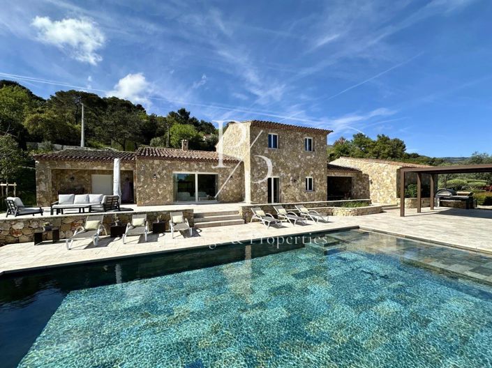 Image No.2-6 Bed House for sale