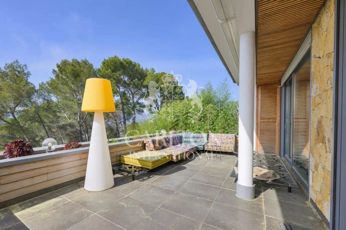 Image No.15-5 Bed House for sale