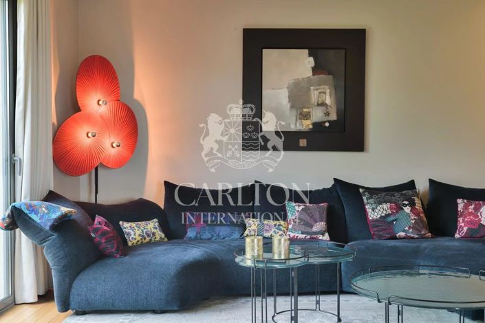 Image No.34-5 Bed House for sale