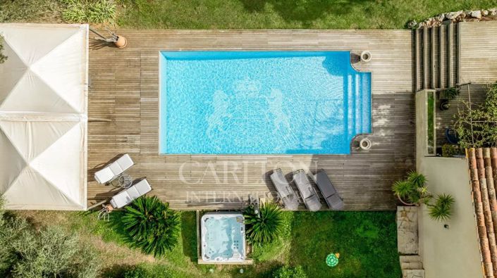 Image No.21-4 Bed House for sale