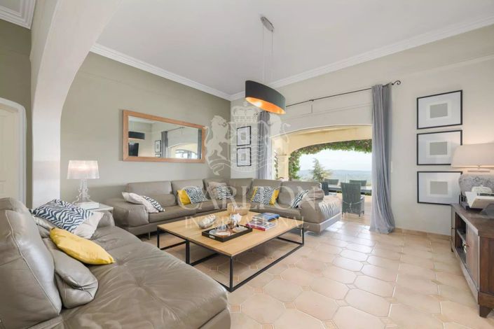 Image No.9-4 Bed House for sale