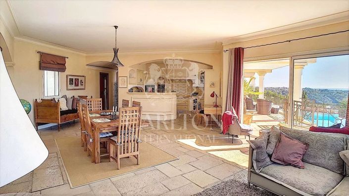 Image No.4-4 Bed House for sale